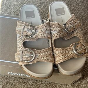Dolce Vita Ralli sandals. Natural Multi Knit.